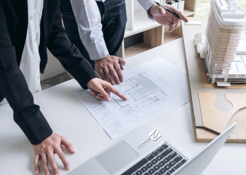 Chính sách khách hàng